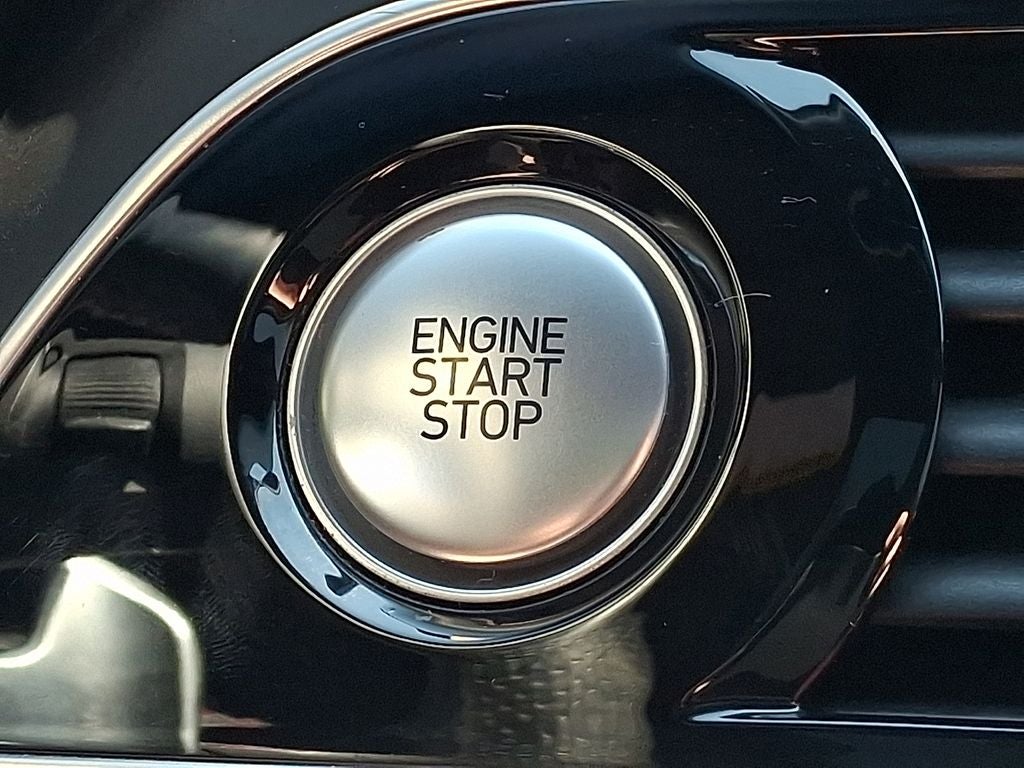 2023 Genesis G70 3.3T