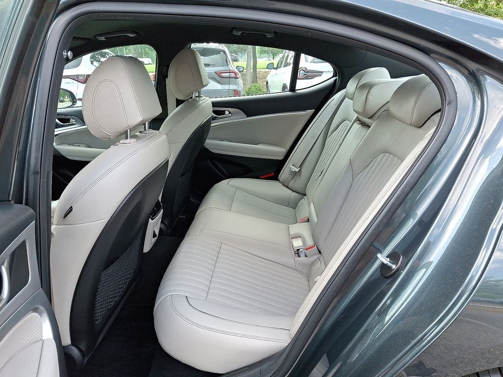 2023 Genesis G70 3.3T