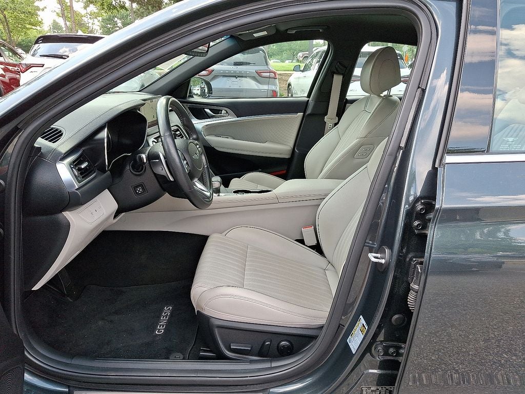 2023 Genesis G70 3.3T