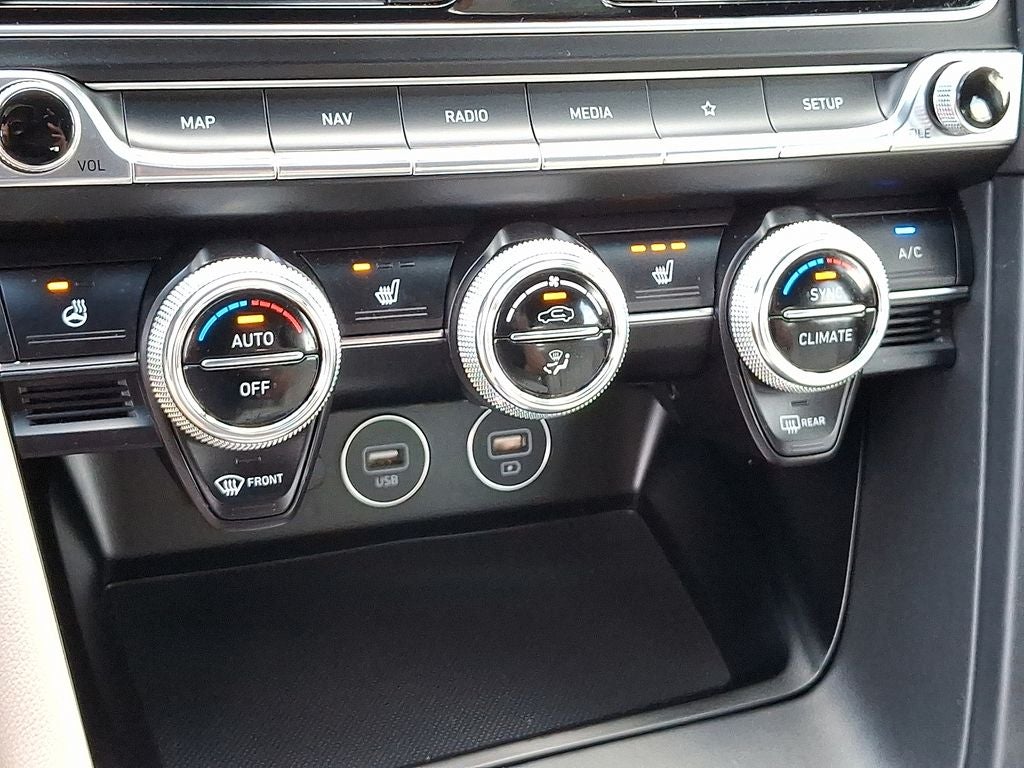 2023 Genesis G70 3.3T