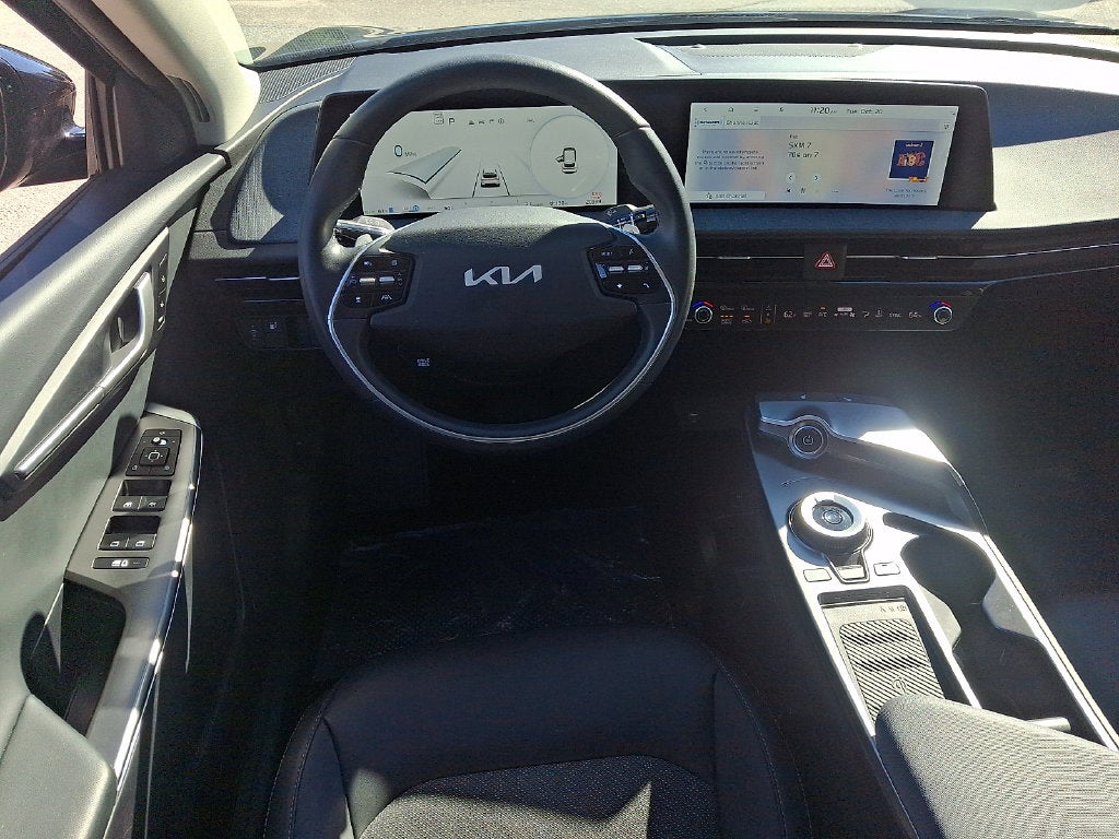 2024 Kia EV6 Light