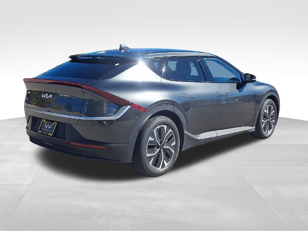 2024 Kia EV6 Light
