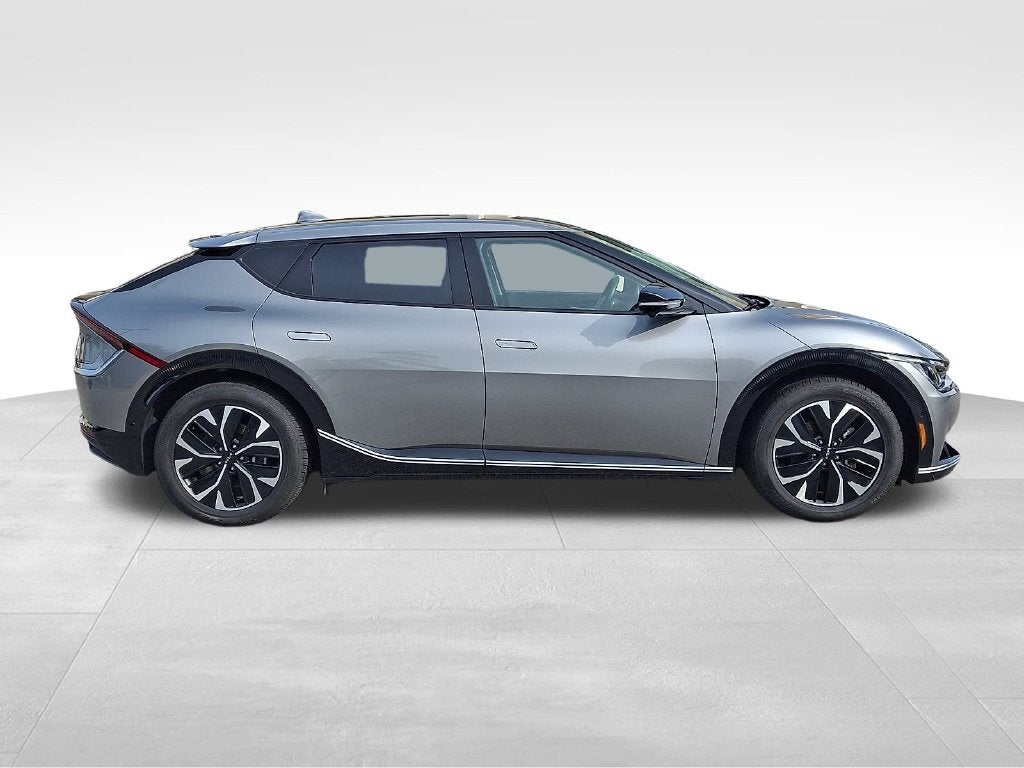 2024 Kia EV6 Wind