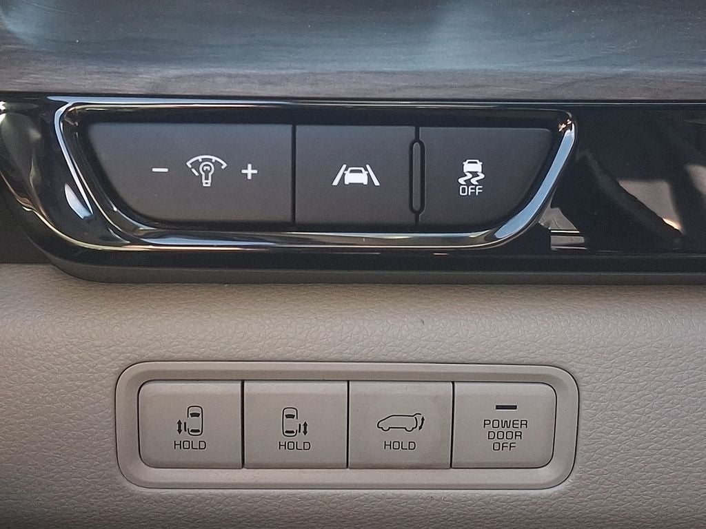 2024 Kia Carnival EX