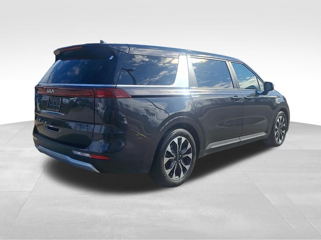 2024 Kia Carnival EX