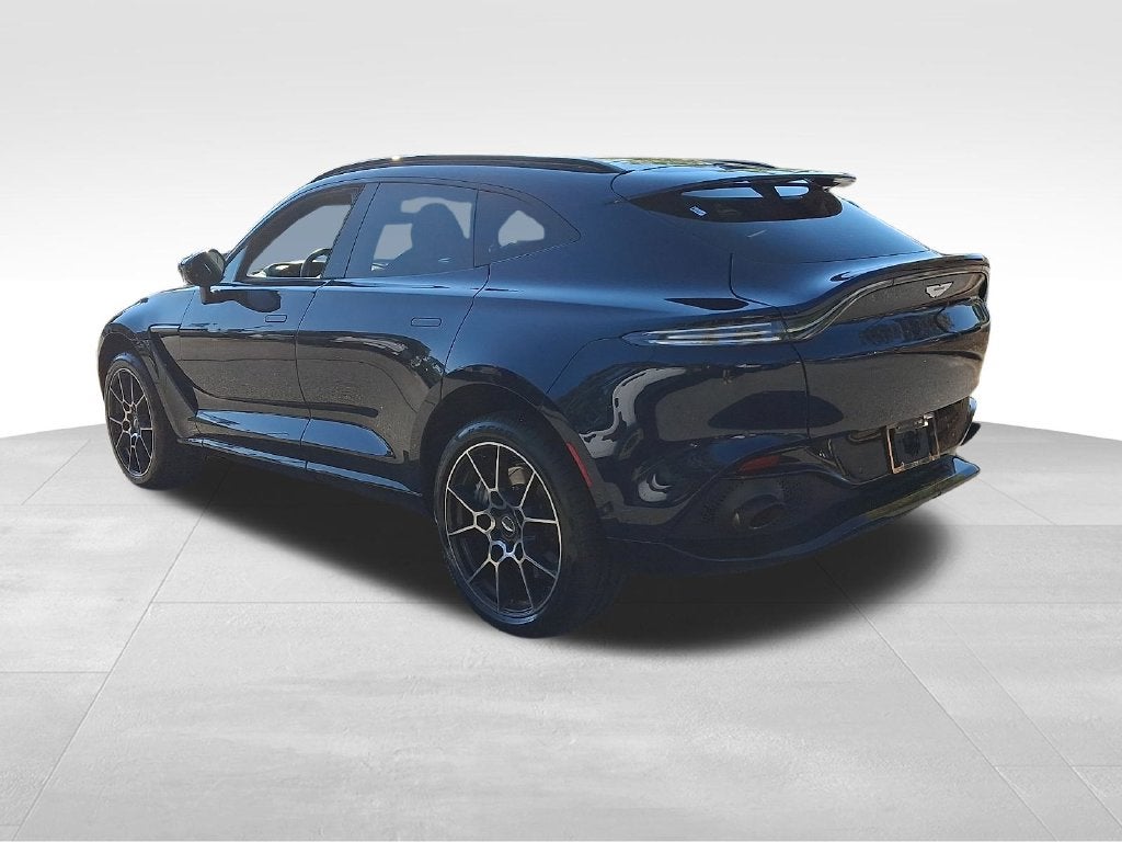 2021 Aston Martin DBX Base