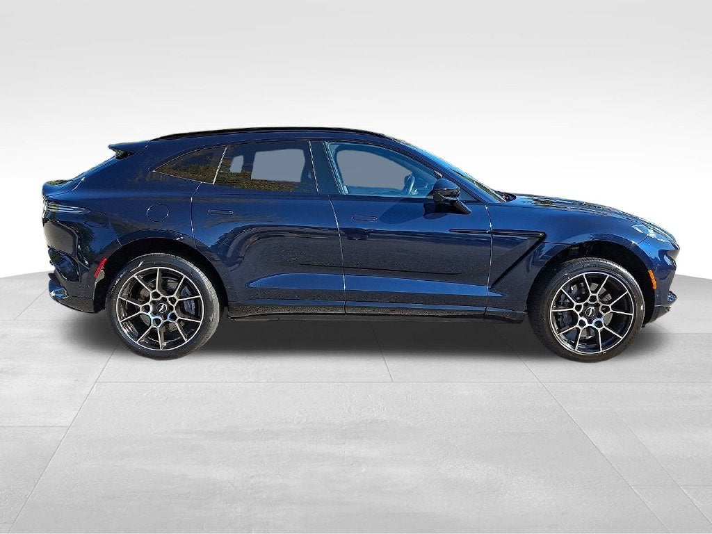 2021 Aston Martin DBX Base