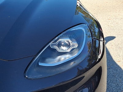 2021 Aston Martin DBX Base