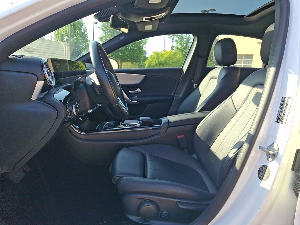 2022 Mercedes-Benz A-Class A220 - Photo 13