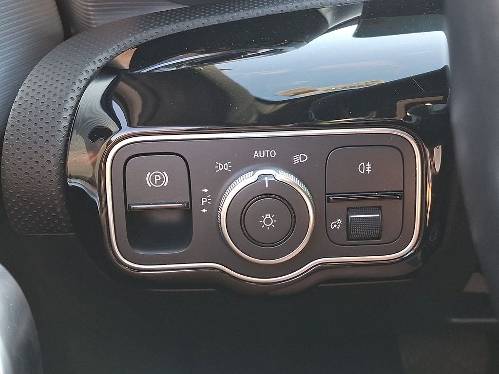 2022 Mercedes-Benz A-Class A 220 4MATIC®