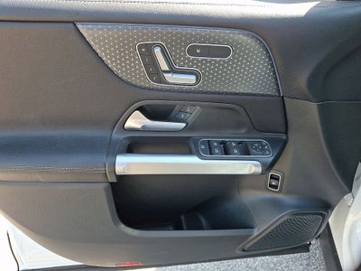 2025 Mercedes-Benz GLB GLB 250 4MATIC®