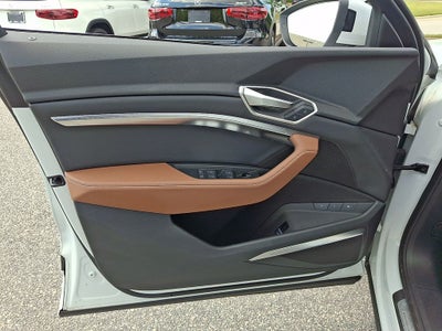 2024 Audi Q8 e-tron Premium Plus quattro