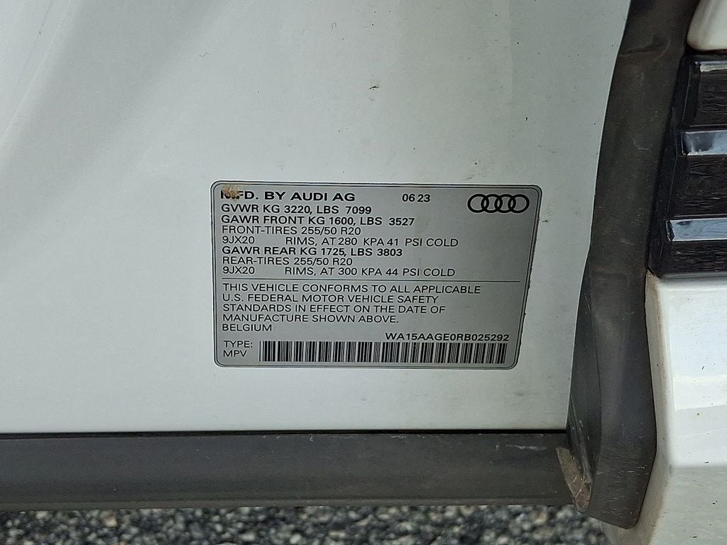 2024 Audi Q8 e-tron Premium Plus quattro
