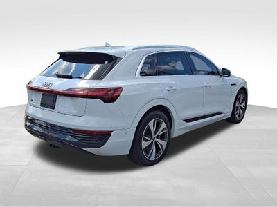 2024 Audi Q8 e-tron Premium Plus quattro
