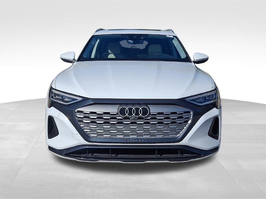 2024 Audi Q8 e-tron Premium Plus quattro