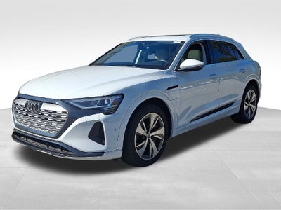 2024 Audi Q8 e-tron Premium Plus quattro