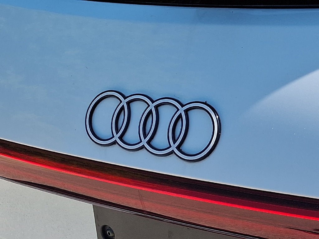2024 Audi Q8 e-tron Premium Plus quattro