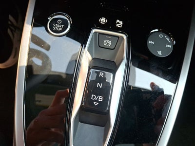 2025 Audi Q4 e-tron Premium