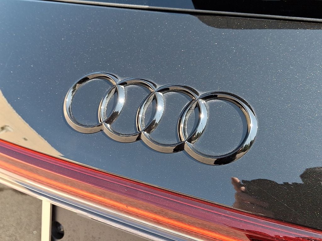2025 Audi Q4 e-tron Premium