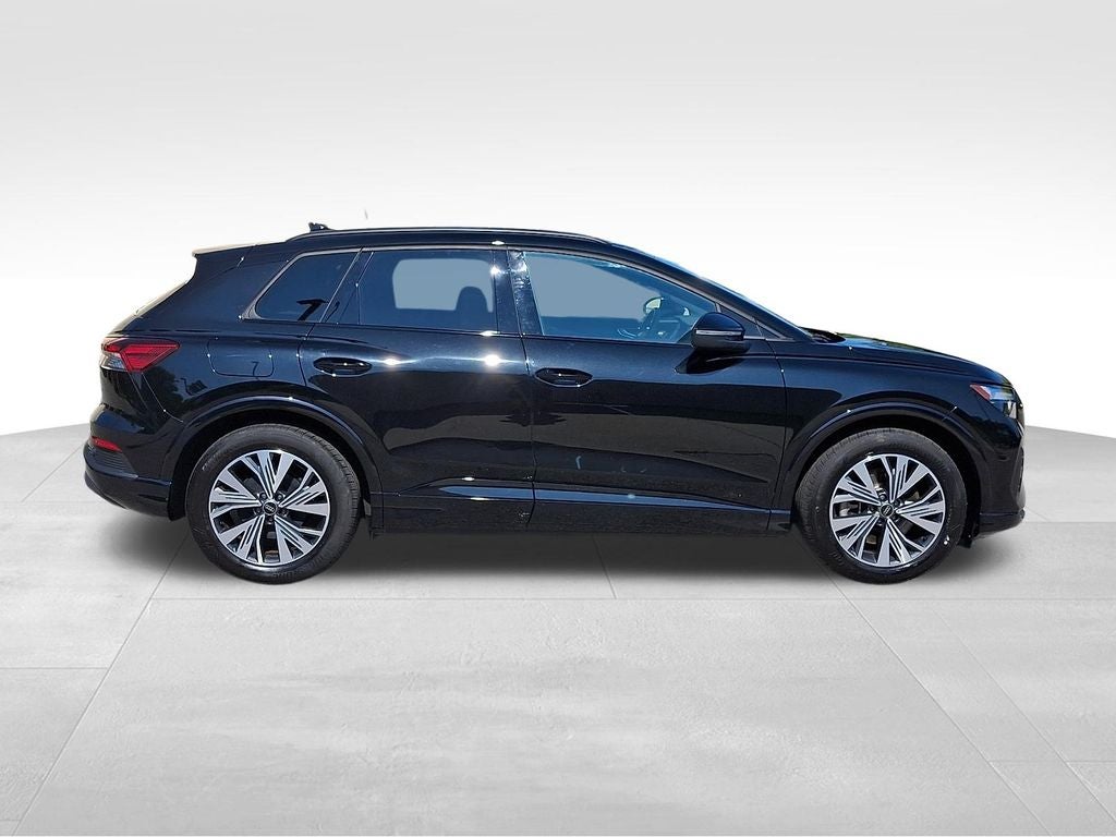 2025 Audi Q4 e-tron Premium
