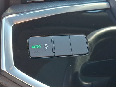 2021 Audi Q3 Premium quattro