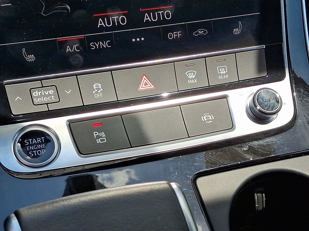 2022 Audi Q8 55 Premium quattro