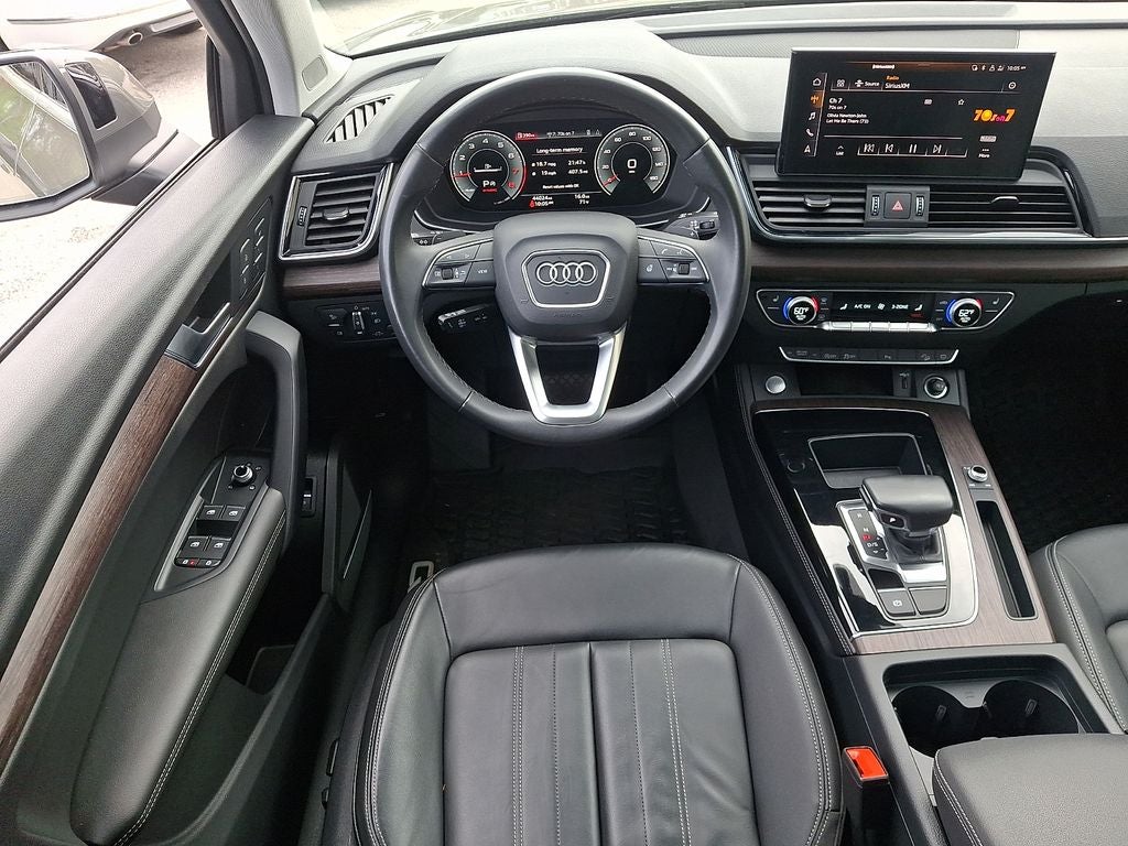 2023 Audi Q5 45 S line Premium quattro