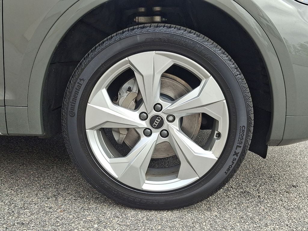 2023 Audi Q5 45 S line Premium quattro