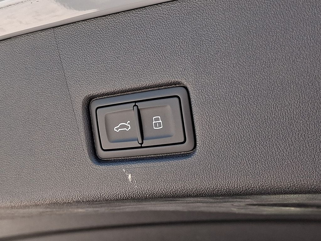 2023 Audi Q4 e-tron Premium Plus quattro