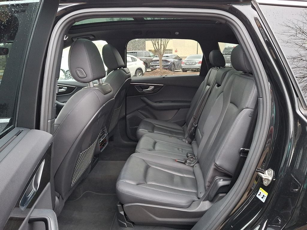 2022 Audi Q7 55 Premium Plus quattro