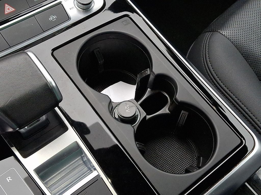 2022 Audi Q7 55 Premium Plus quattro