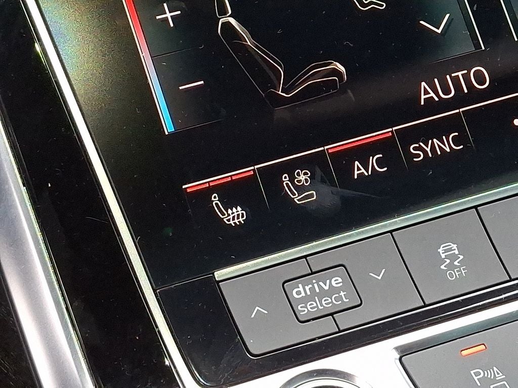 2022 Audi Q7 55 Premium Plus quattro