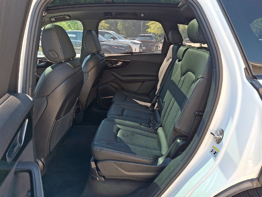 2025 Audi Q7 55 Prestige quattro