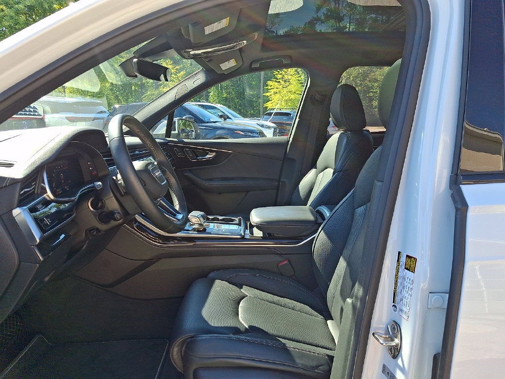 2025 Audi Q7 55 Prestige quattro