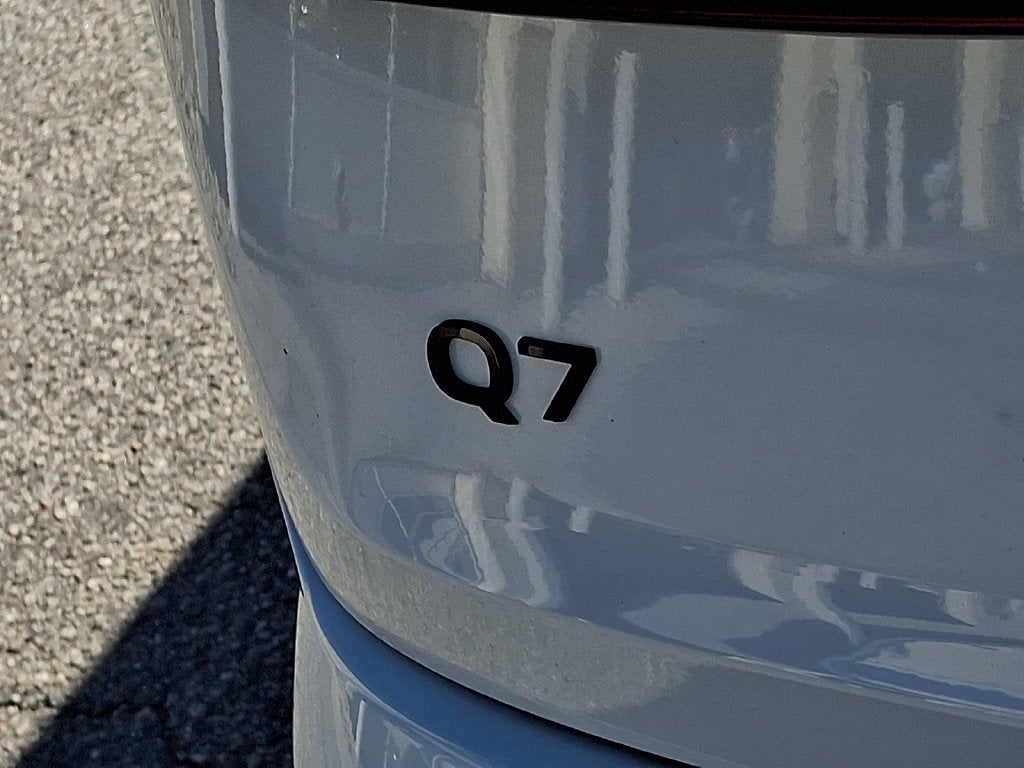 2025 Audi Q7 55 Prestige quattro