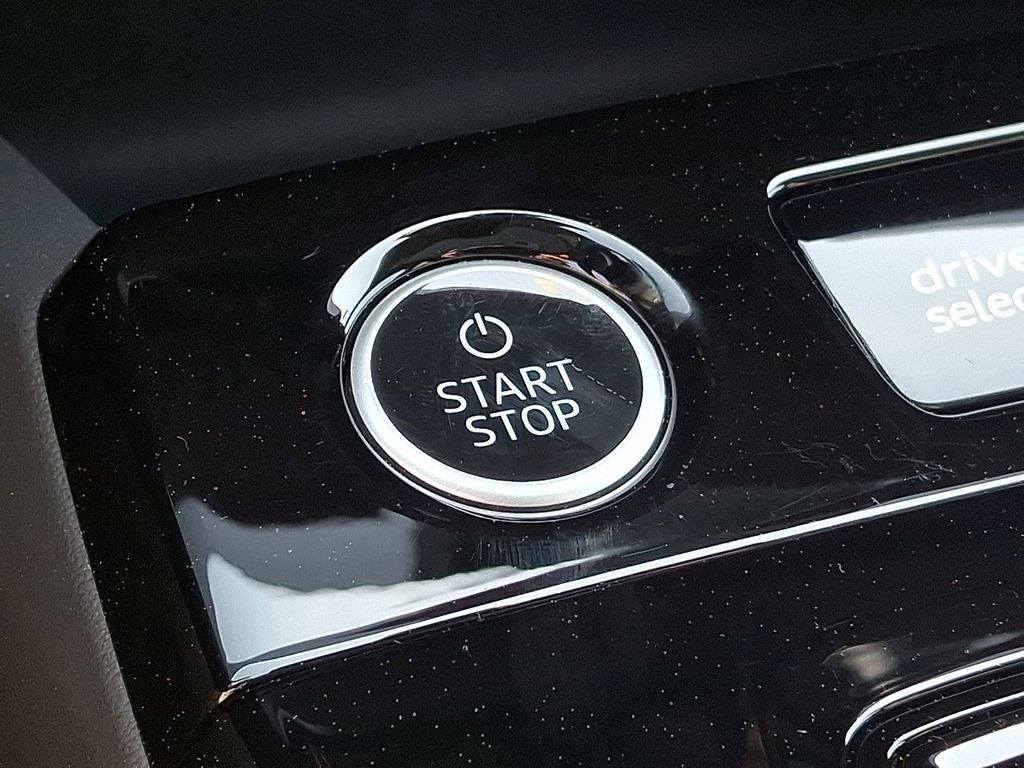 2025 Audi A6 Sportback e-tron Premium Plus