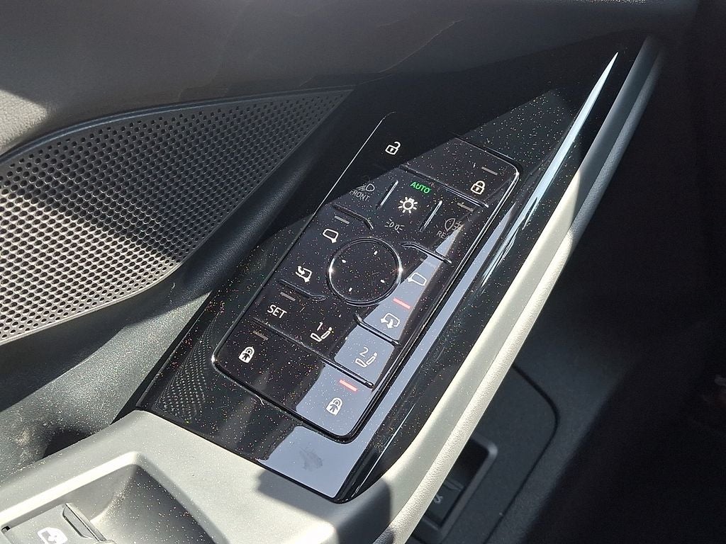 2025 Audi A6 Sportback e-tron Premium Plus
