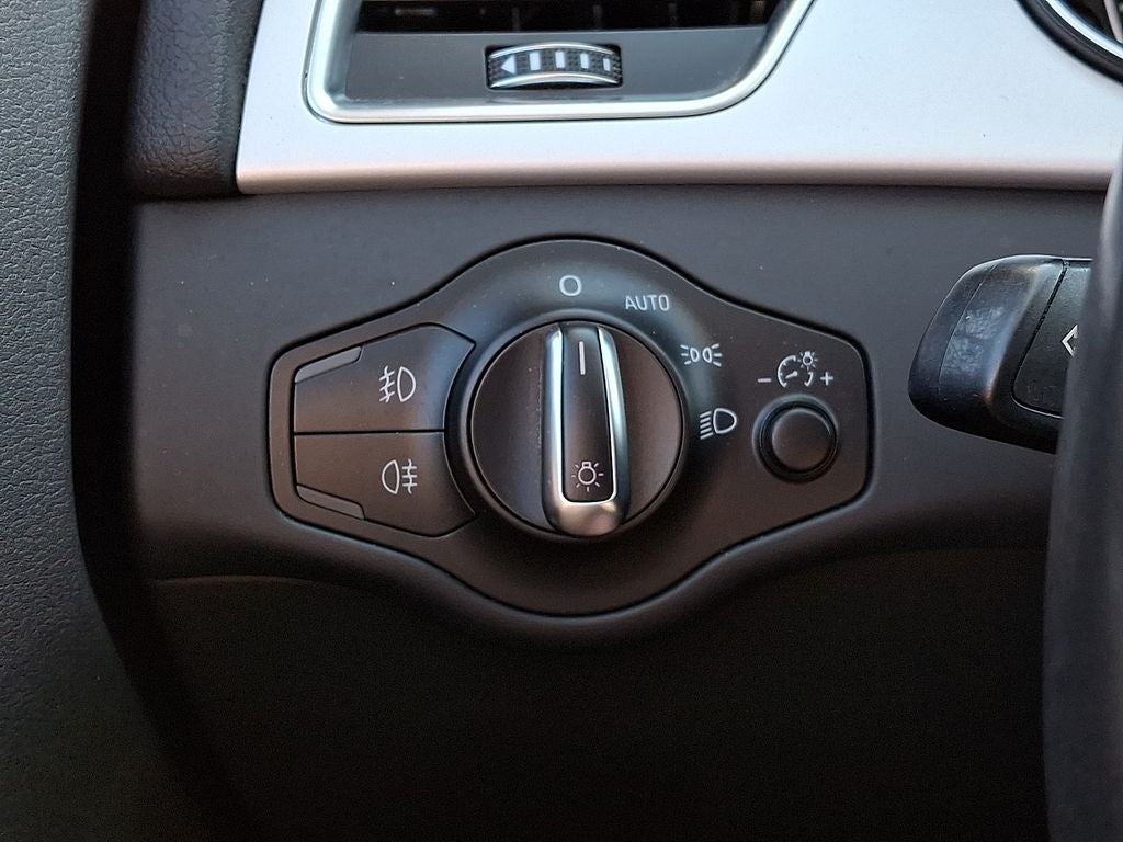2016 Audi A4 2.0T Premium quattro