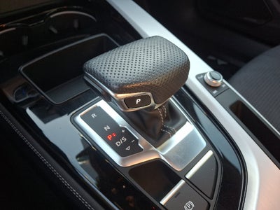 2023 Audi A4 45 S line Premium Plus quattro