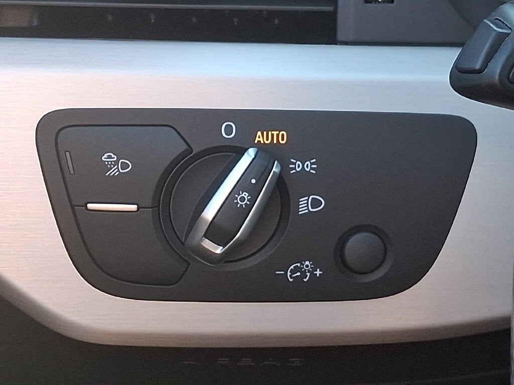 2023 Audi A4 45 S line Premium Plus quattro