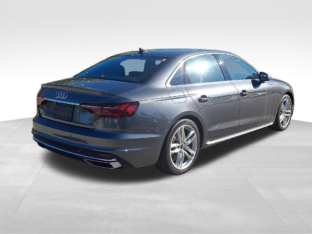 2023 Audi A4 45 S line Premium Plus quattro