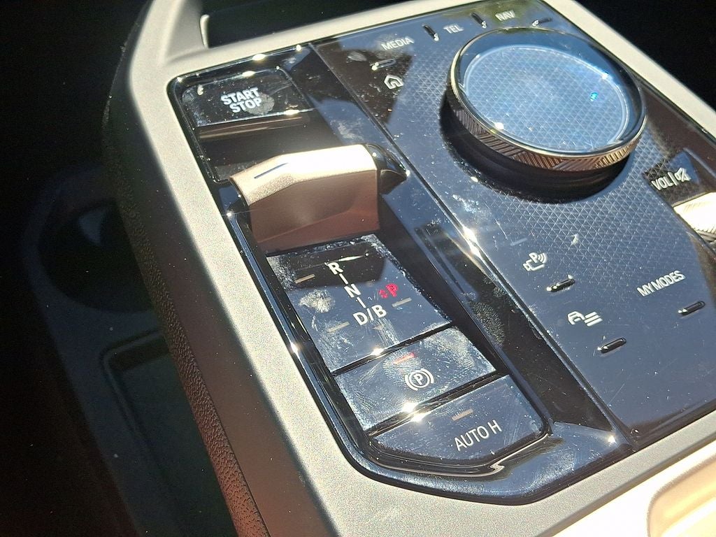2024 BMW iX xDrive50