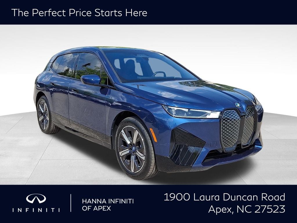 2024 BMW iX xDrive50's photo