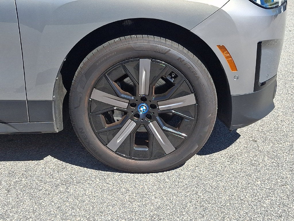 2023 BMW iX xDrive50