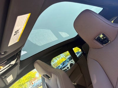 2025 BMW iX xDrive50