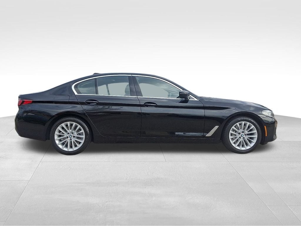 2023 BMW 5 Series 530i