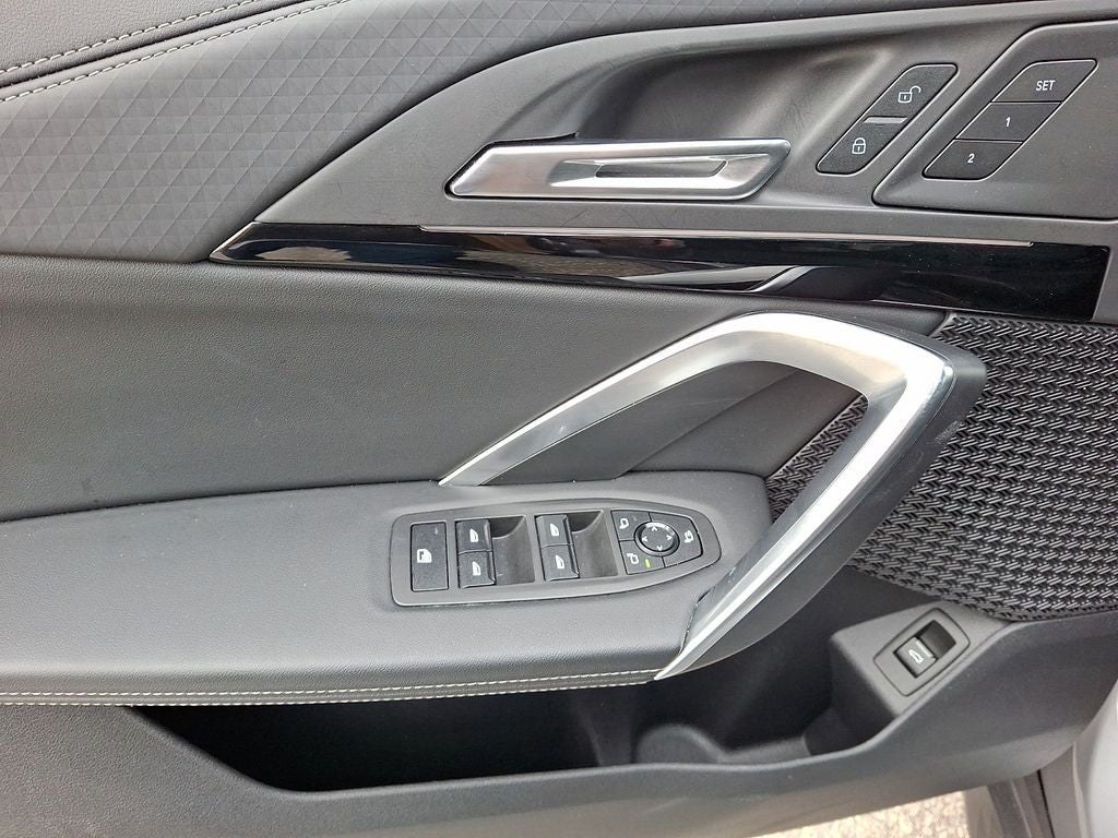 2025 BMW X2 xDrive28i