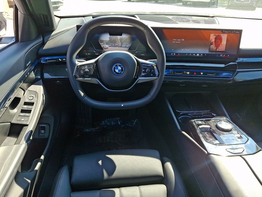 2025 BMW i5 eDrive40