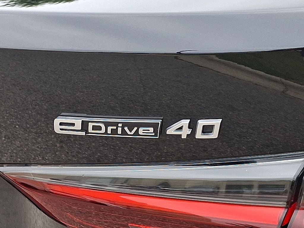 2023 BMW i4 eDrive40