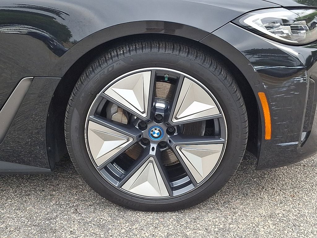 2023 BMW i4 eDrive40